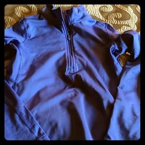 Nike girls drifit sweatshirt medium